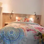 't Gruene Huysje Apartmán